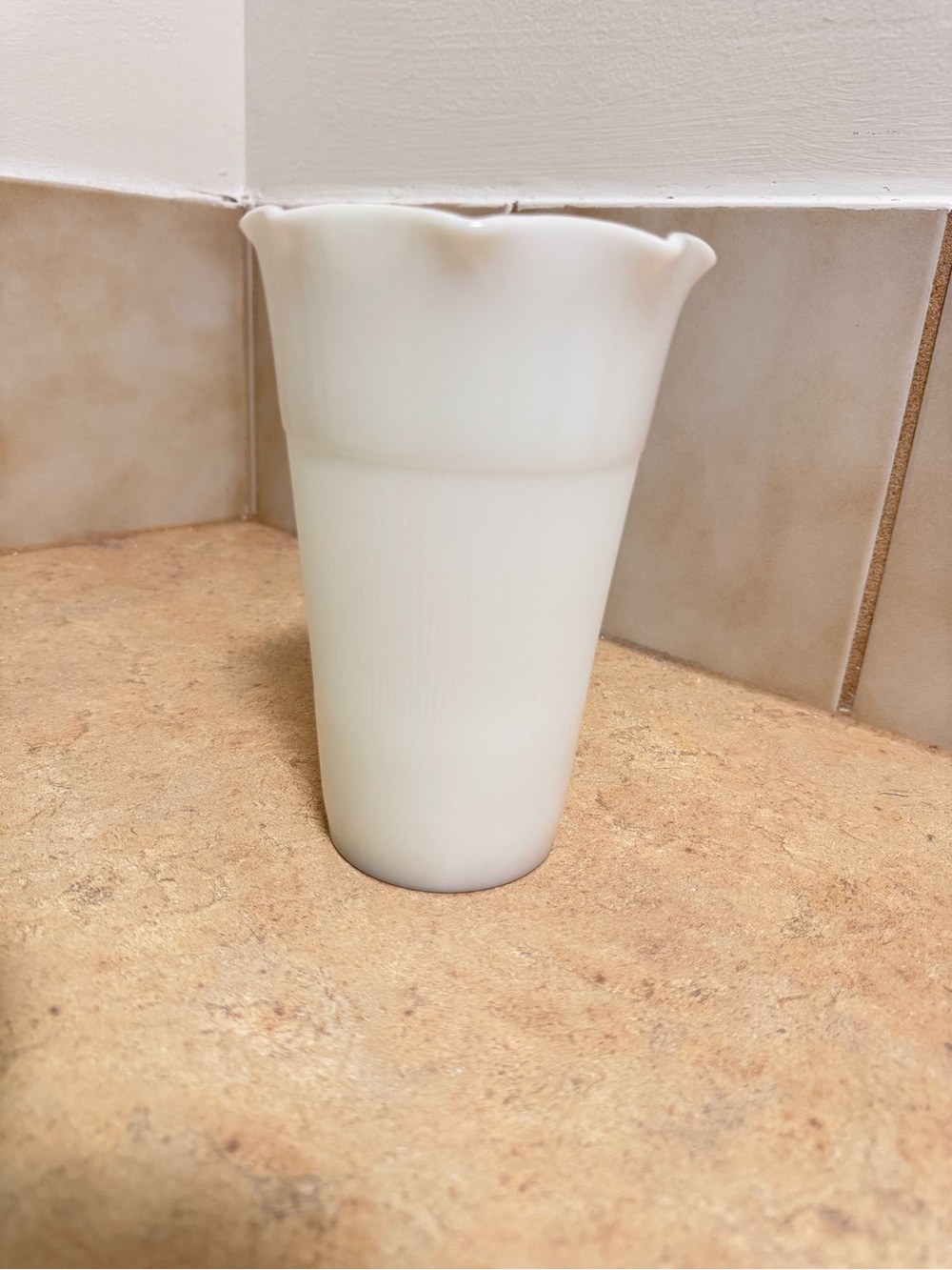 White Milk Glass Scalloped Vase | Ribbed Pedestal Bud Vase - Picture 7 of 10